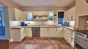 Photo 13- click for photo gallery